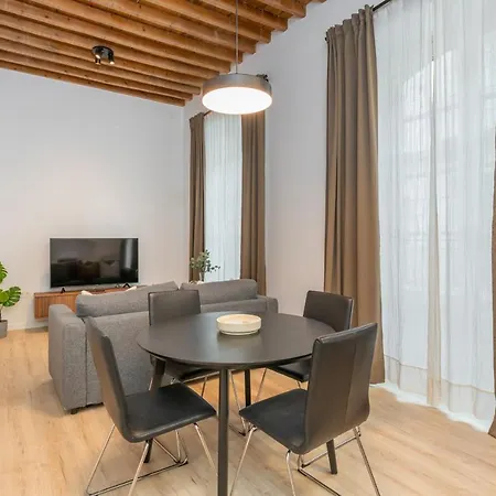 Apartment Centro El Conde By Renthas *